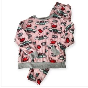 Friends Nostalgic Central Perk Holiday Pajamas Lounge Set Size L